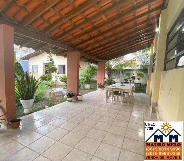 Casa à venda com 4 quartos, 340m² - Foto 6