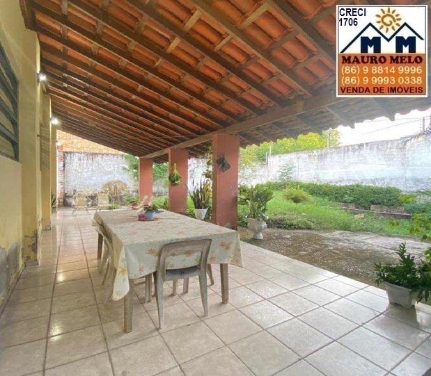 Casa à venda com 4 quartos, 340m² - Foto 7
