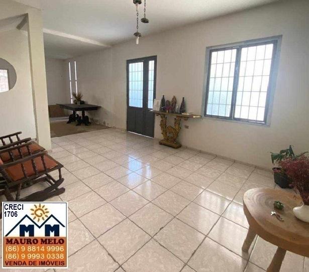 Casa à venda com 4 quartos, 340m² - Foto 10