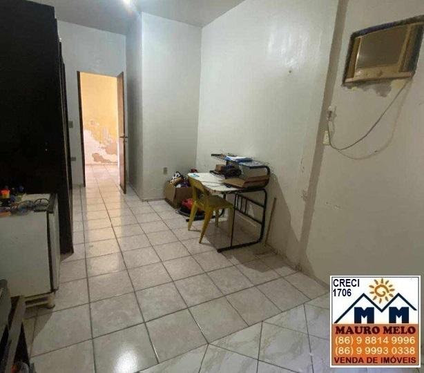 Casa à venda com 4 quartos, 340m² - Foto 12