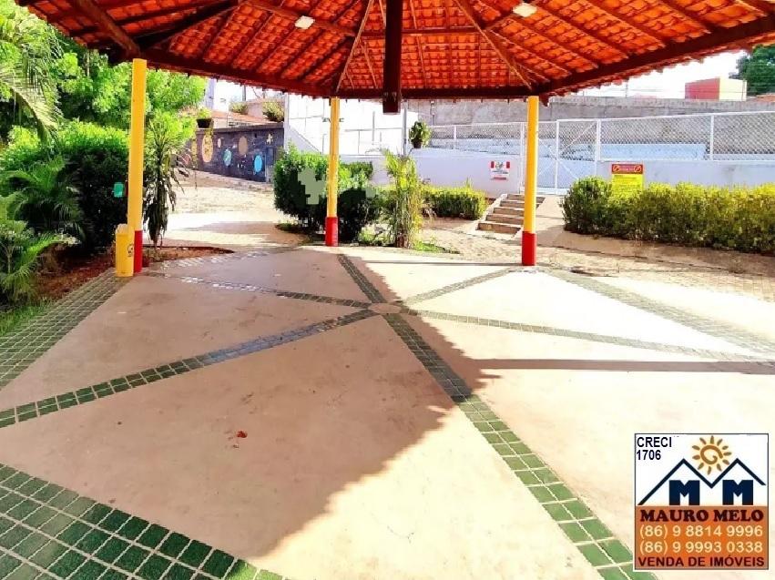 Apartamento à venda com 2 quartos, 50m² - Foto 4