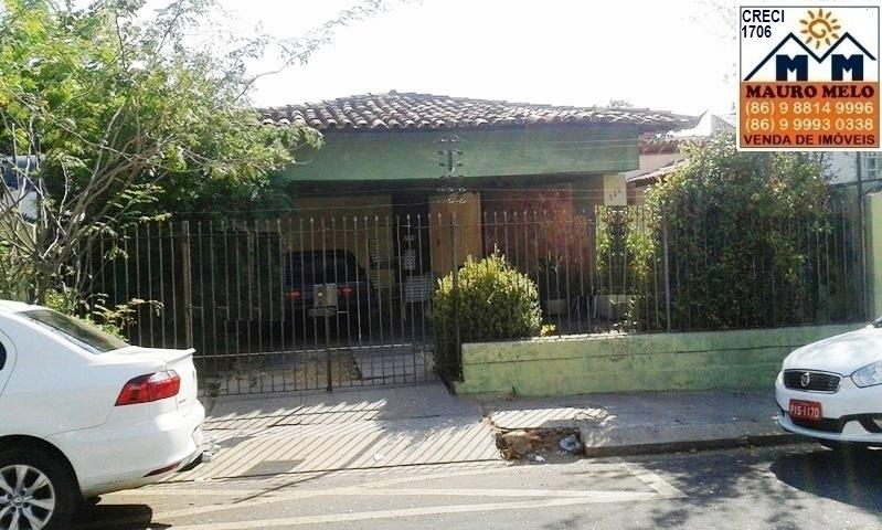 Casa, 4 quartos, 216 m² - Foto 1