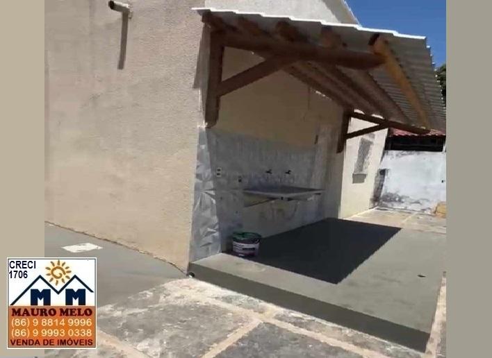 Casa à venda com 2 quartos, 420m² - Foto 5