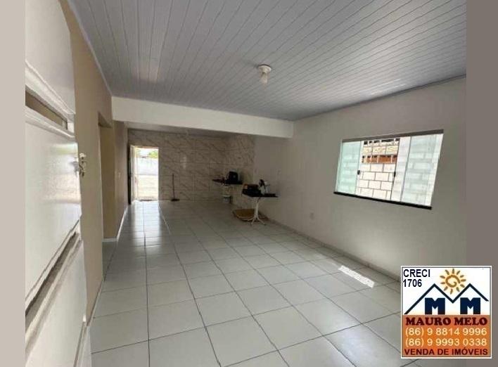 Casa à venda com 2 quartos, 420m² - Foto 9