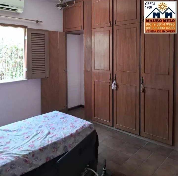 Casa à venda com 4 quartos, 159m² - Foto 14