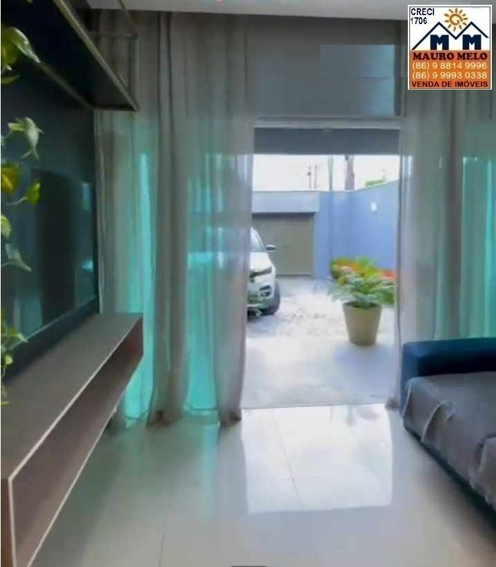 Casa à venda com 3 quartos, 300m² - Foto 2