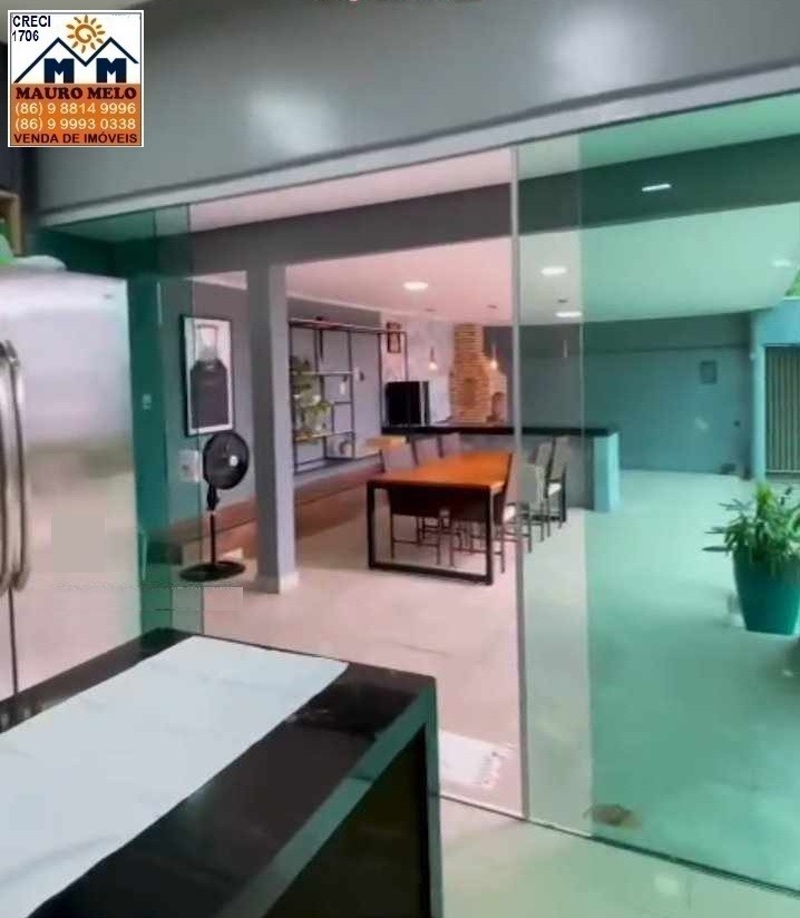 Casa à venda com 3 quartos, 300m² - Foto 3
