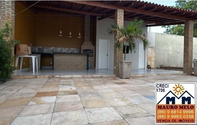 Casa à venda com 4 quartos, 595m² - Foto 1