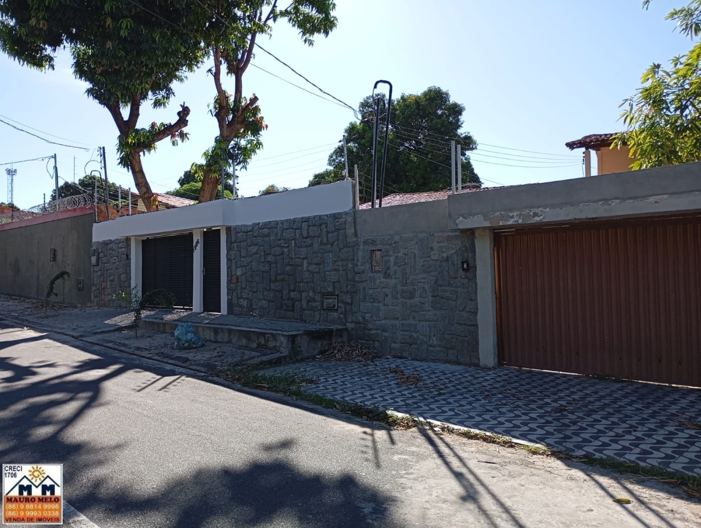 Casa à venda com 4 quartos, 472m² - Foto 3